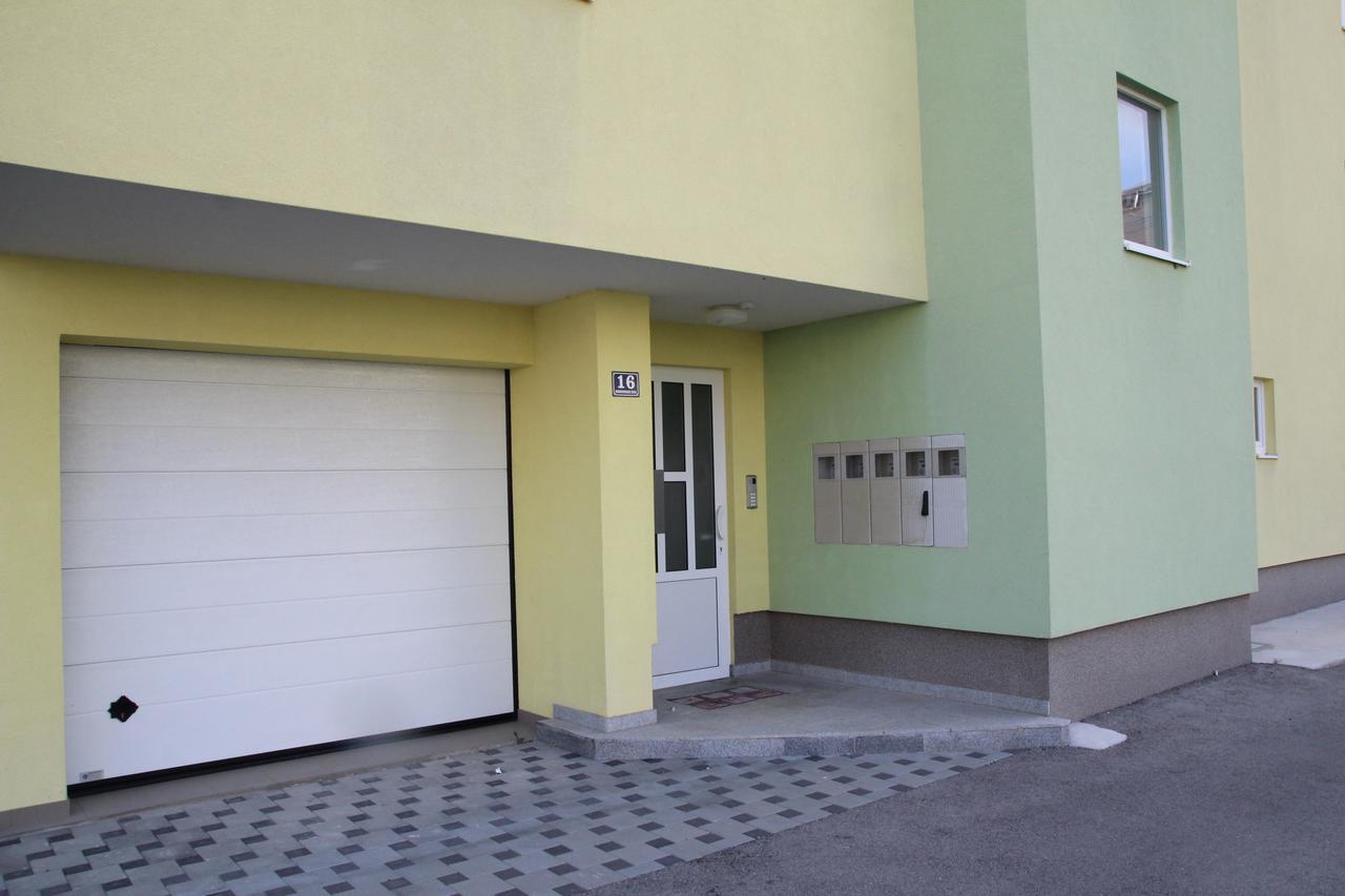 Apartment Mario Podstrana Exterior foto