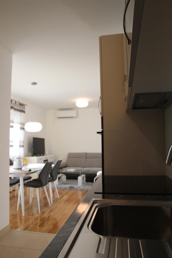 Apartment Mario Podstrana Exterior foto